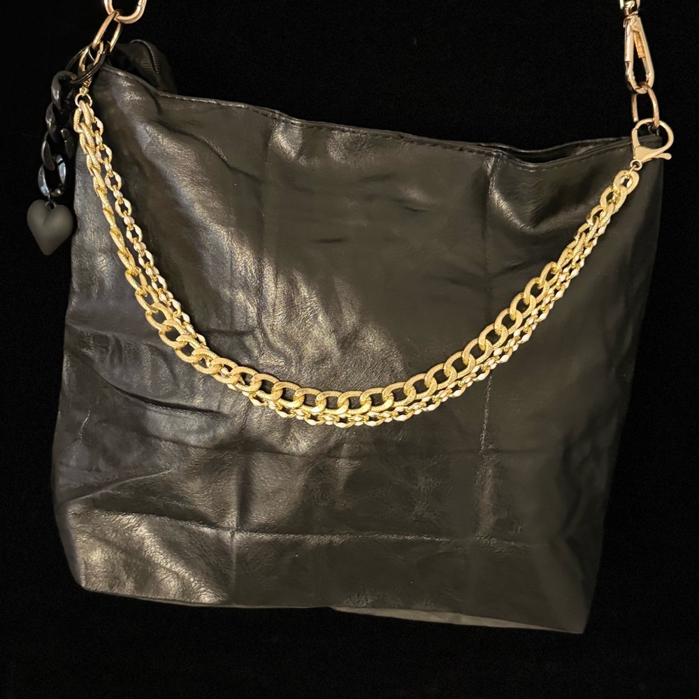 Elegant Black Leather Bag with Gold Chain